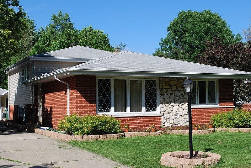 1st image of 10824 S Laramie Ave