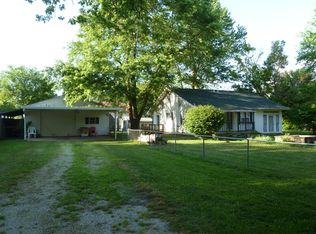 2915 W Olive St, Springfield, MO 65802