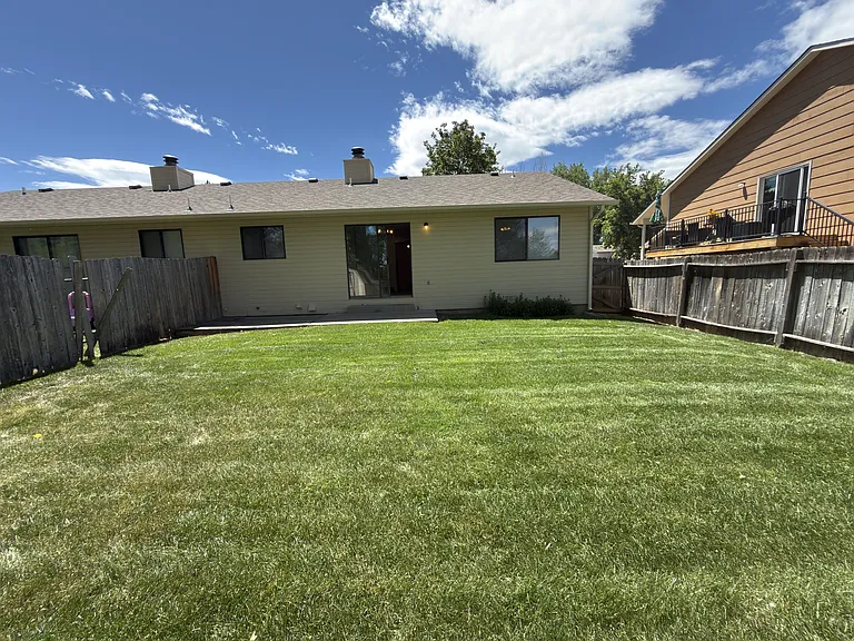 2718 Sagebrush Dr — Photo 11
