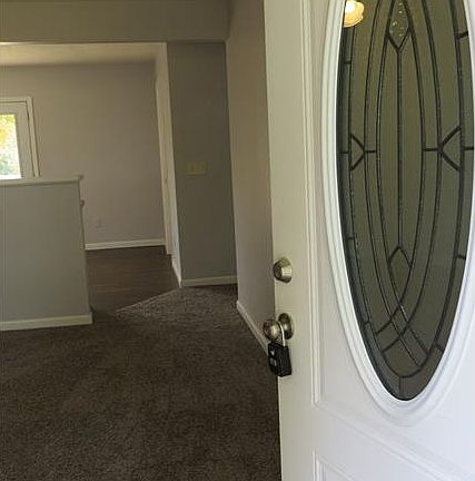 3rd image of 6107 Brown Rd