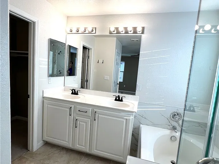 8154 Sandy Slope Ct — Photo 23