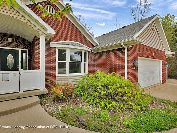 5th image of 1119 Candela Ln