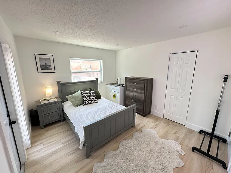 Palmetto Dr — Photo 2