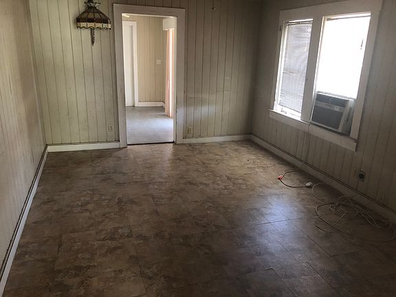 2nd image of 400 S Orange Ave