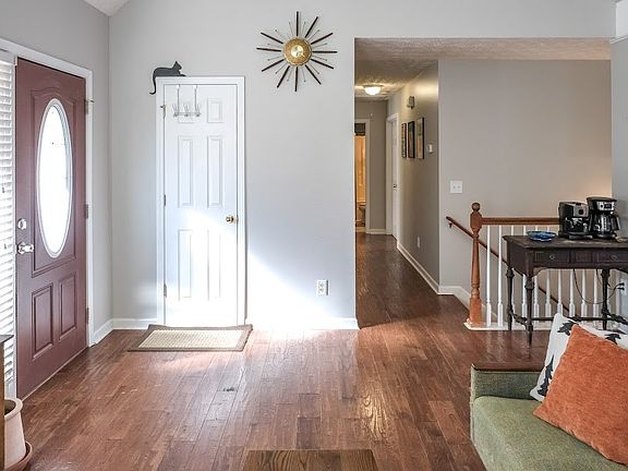 4th image of 70 Gold Creek Dr