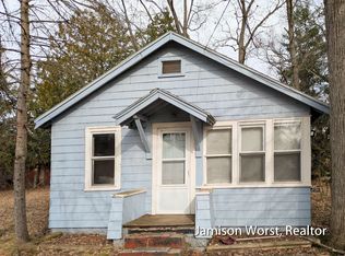 48 S Kenwood St, Muskegon, MI 49442