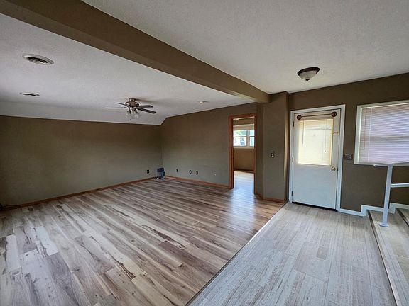 2nd image of 2325 Ironwood Ave