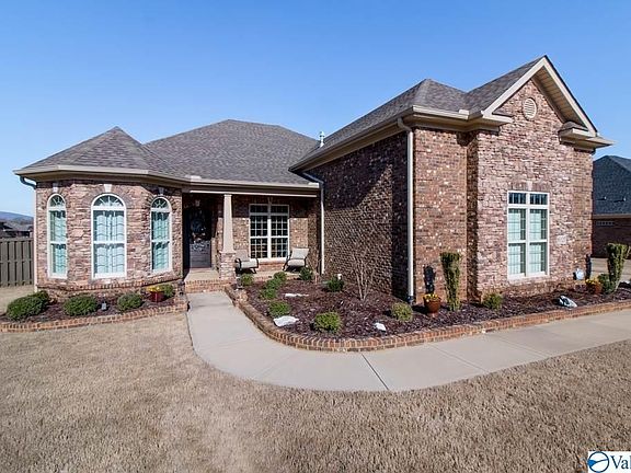 2nd image of 8127 Trail Meadow Dr SE