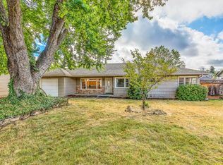 3328 Snowy Butte Ln, Central Pt, OR 97502