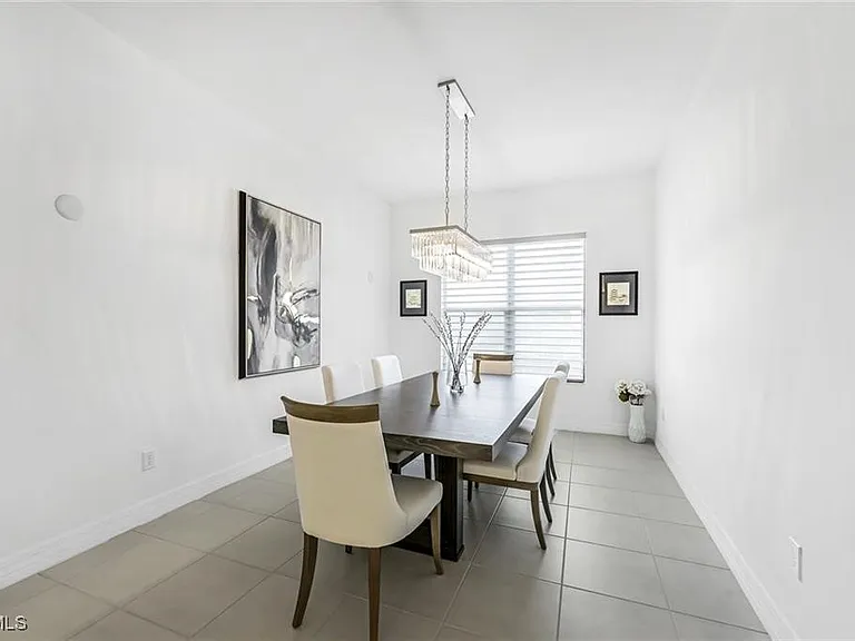 11502 Meadowrun Cir — Photo 14