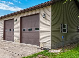 6 Gale Ave, Newport, OH 45768