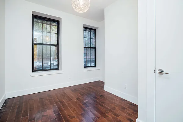 Rented by Nooklyn NYC LLC | media 10