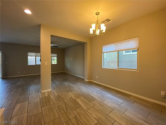 5th image of 6898 Linda Creek Ct