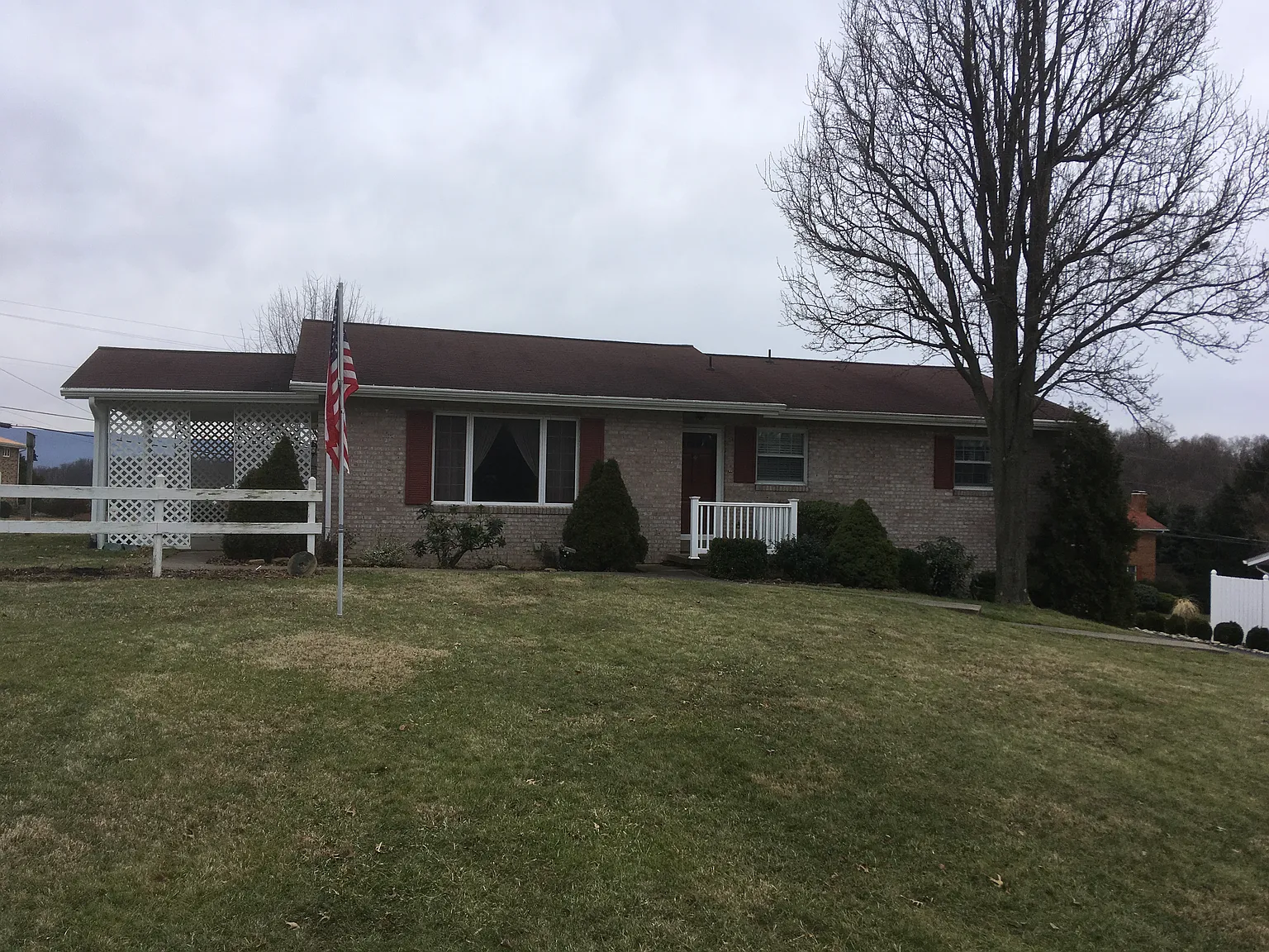 11 Lydia Dr photo 1