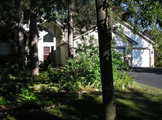 12471 Larch St NW, Coon Rapids, MN 55448