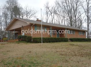 125 Milford Church Rd, Taylors, SC 29687