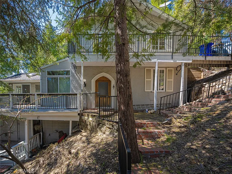 233 Corona Cir — Photo 59