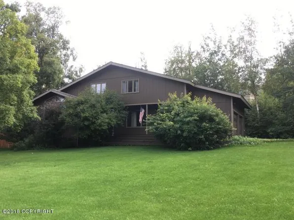 12413 W Prince Of Peace Dr, Eagle River, AK 99577