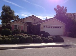 9325 Palo Verde Dr, Hesperia, CA 92344