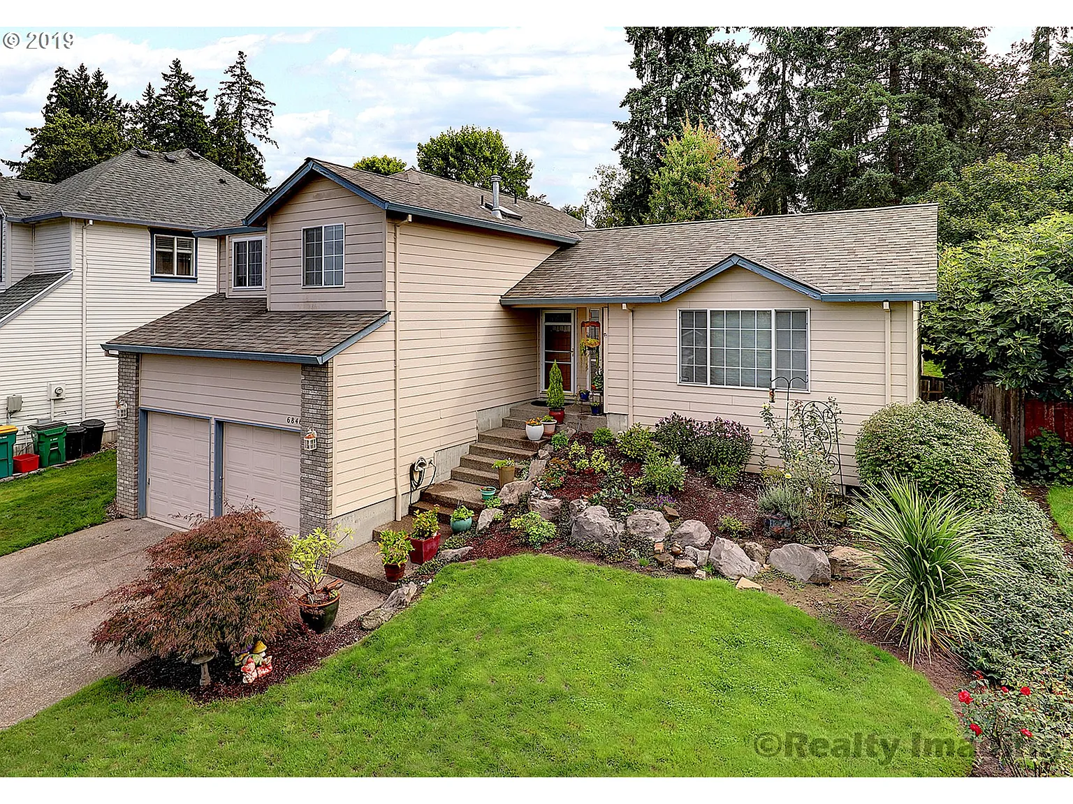 6846 SW 177th Pl photo 1