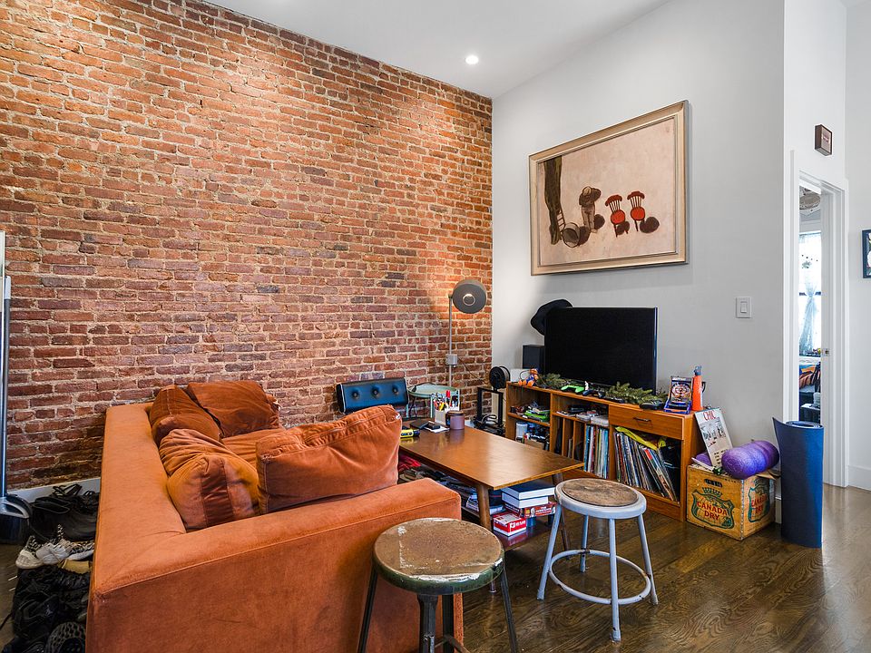 1st image of 880 Wyckoff Ave #3A