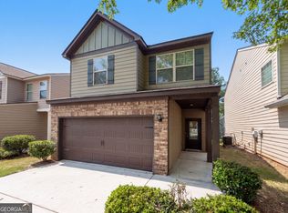 4473 Ravenwood Dr, Union City, GA 30291