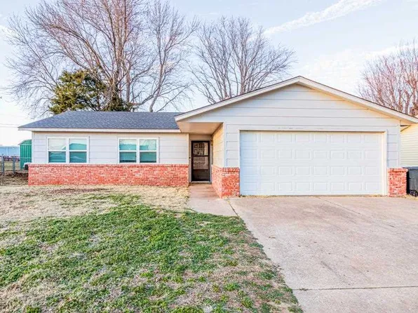 124 Mill Rd, Tonkawa, OK 74653