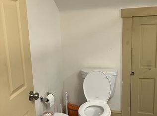 2011 State St #300, East Petersburg, PA 17520