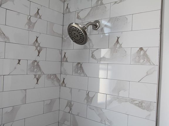 3rd image of 6969 74th St #1