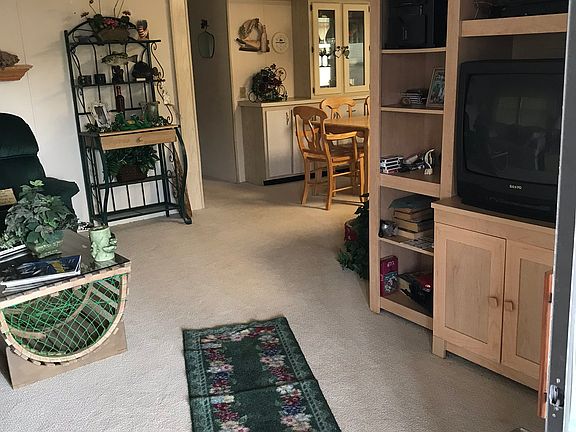 3rd image of 73RD Manor Blue Cypress Lk