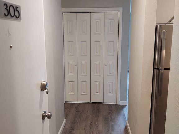 3rd image of 133 W 35th St #305
