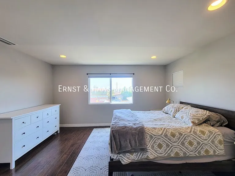 15616 Firmona Ave — Photo 23
