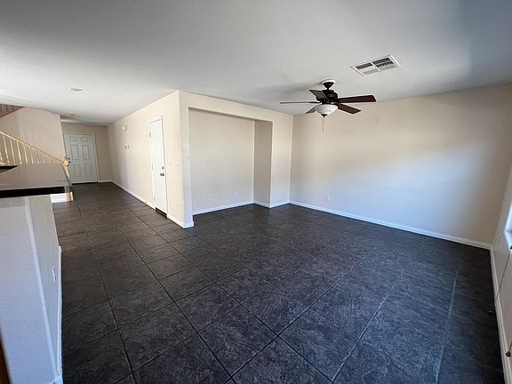 4th image of 524 Swiss Cottage Ave