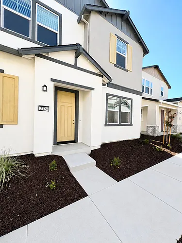 2324 Kaufman Ln Photo 1