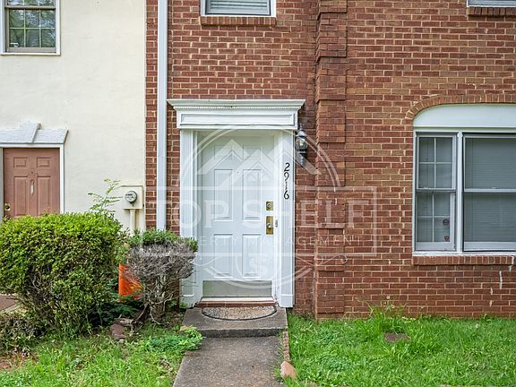 2nd image of 2916 Governors Ct #1