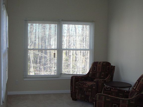 sitting room in master