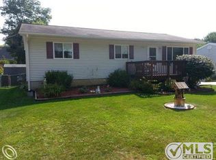 350 Leverett St, Milford, MI 48381
