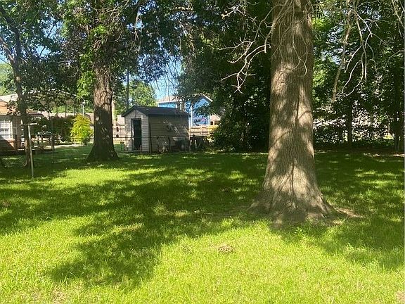 5th image of 510 N Weenonah Ave