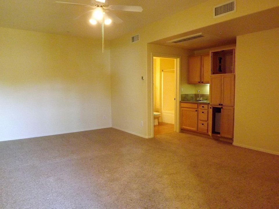 1st image of 16545 E Gunsight Dr Unit 110B