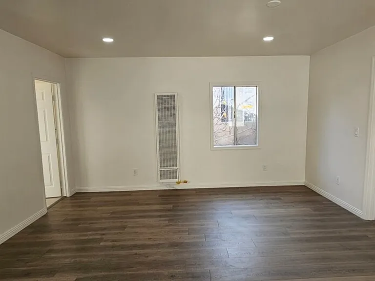 403 Griswold St #C — Photo 2