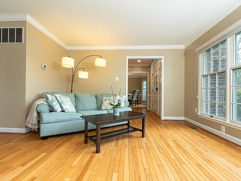 13576 Highland Rd — Photo 101