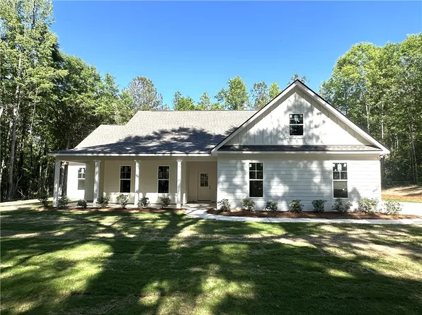 7048 County Road 53, Notasulga, AL 36866