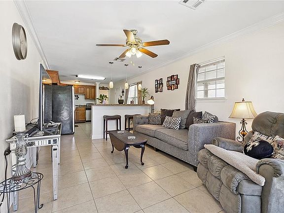 4th image of 6628-30 Pontchartrain Blvd