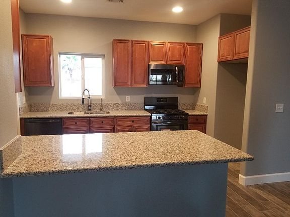 5th image of 1789 E Moonflower Ln