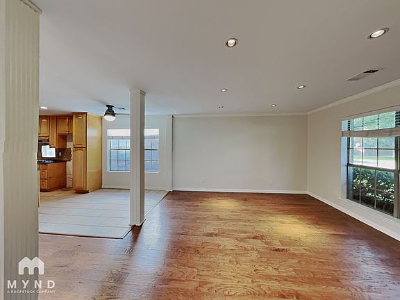 3rd image of 525 Copper Ridge Dr