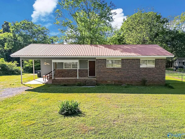 595 N Grand Ave, Collinsville, AL 35961