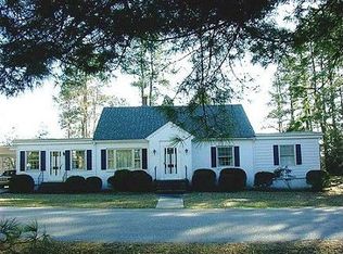 135 West St, Kenbridge, VA 23944