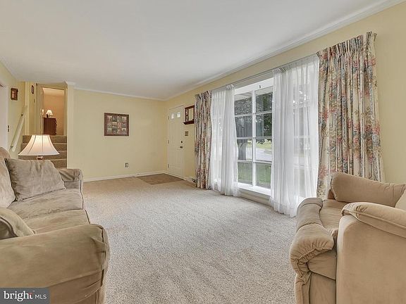 5th image of 18114 Sky View Ln