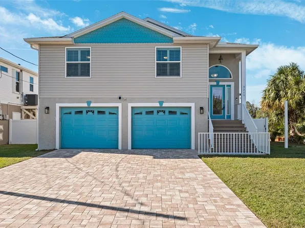 3215 Rose Arbor Dr, Hernando Beach, FL 34607