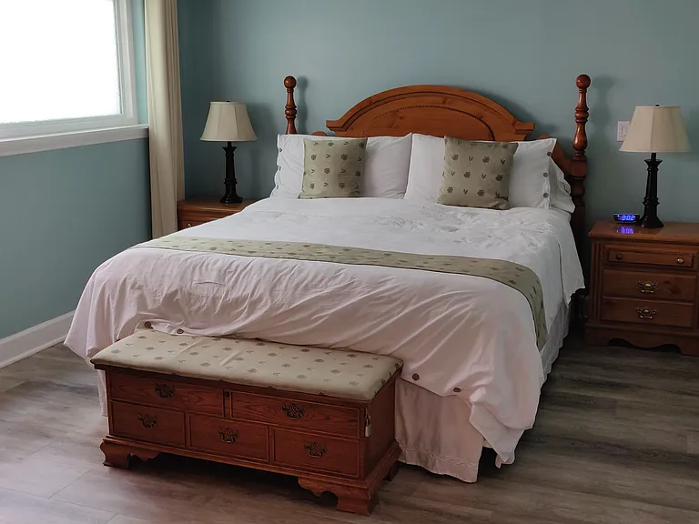 515 Monterey Ln — Photo 11